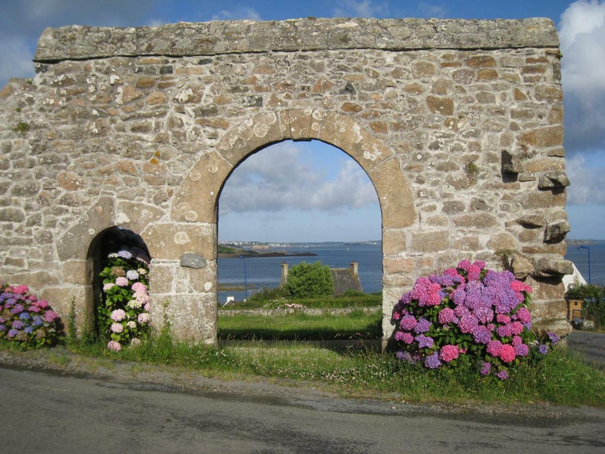 La Maison Du Port Plougasnou Exterior foto